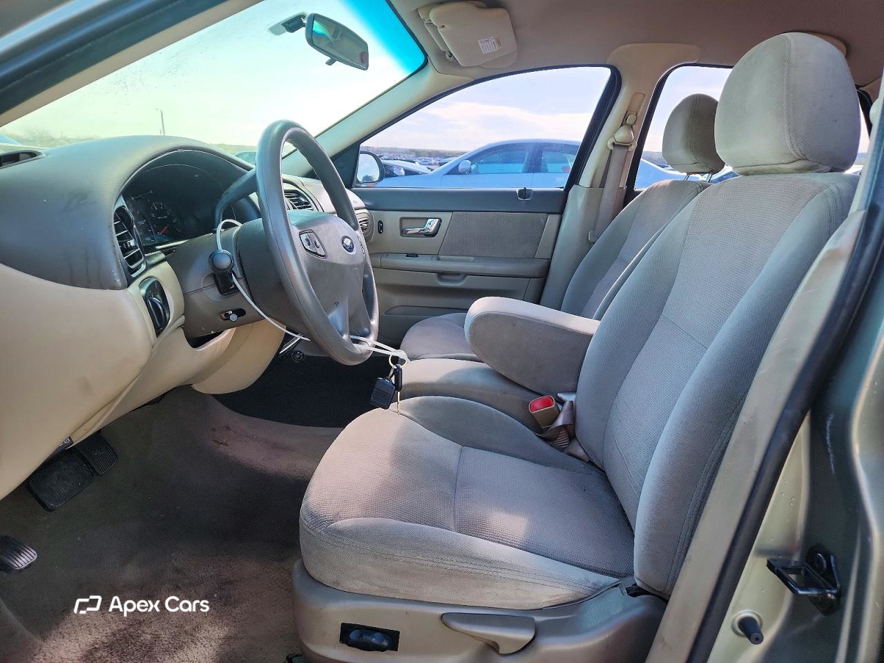 Ford Taurus 2002