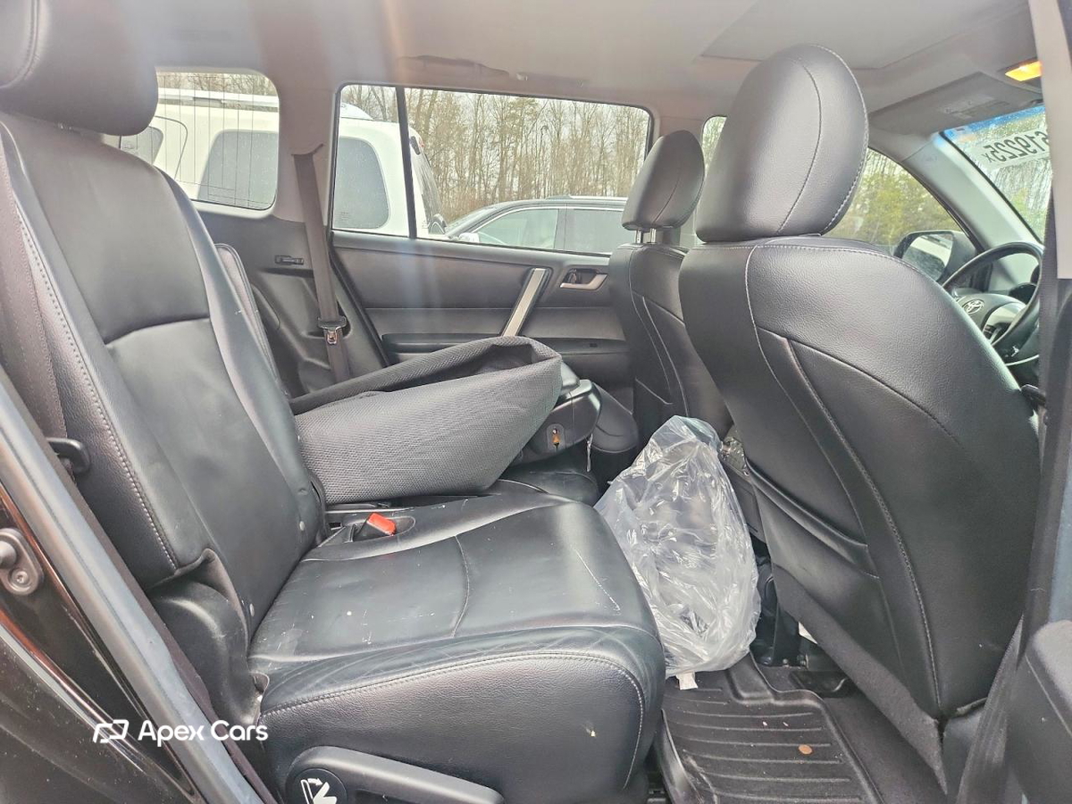 Toyota Highlander 2013