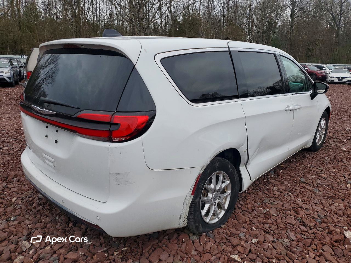 Chrysler Pacifica 2024
