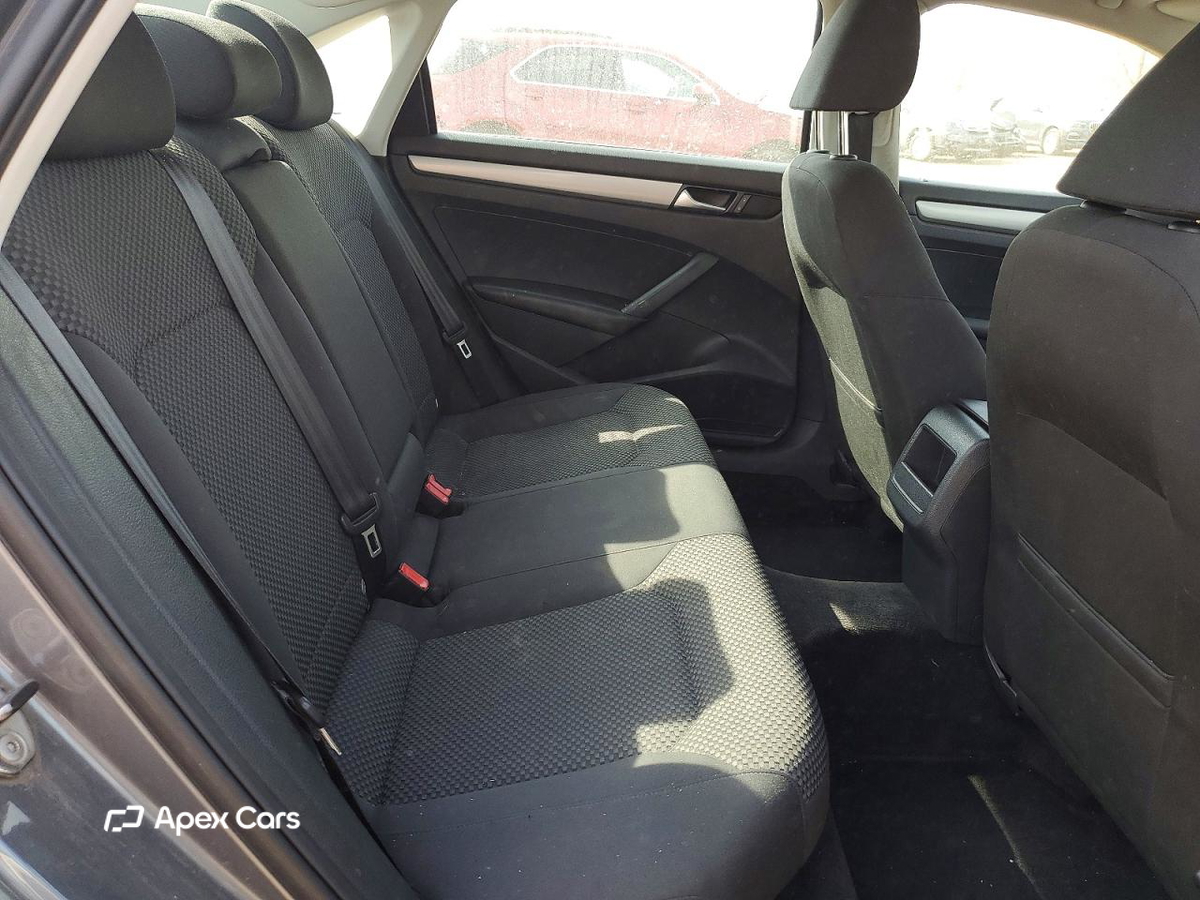 Volkswagen Passat 2012