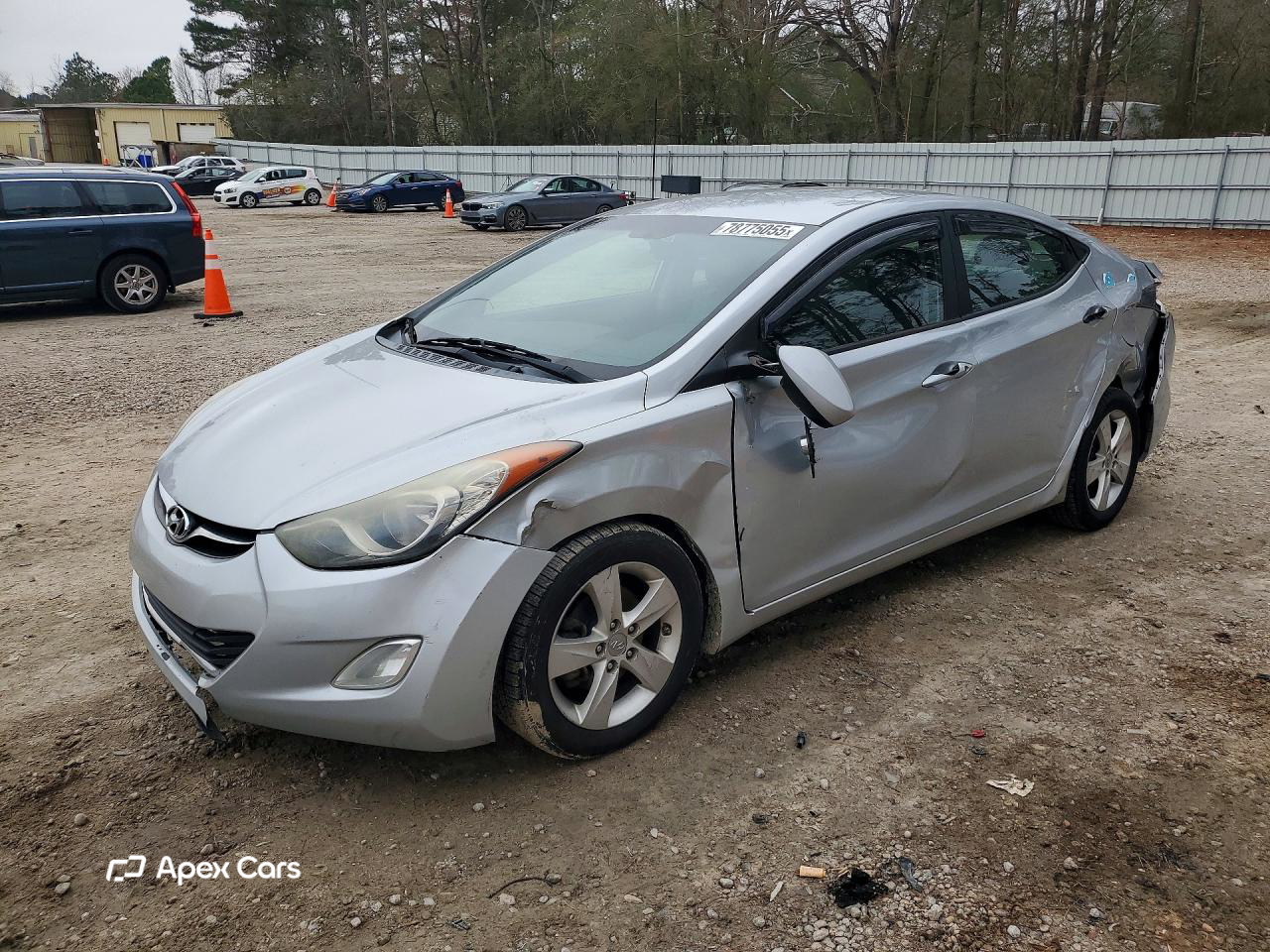 Hyundai Elantra 2013