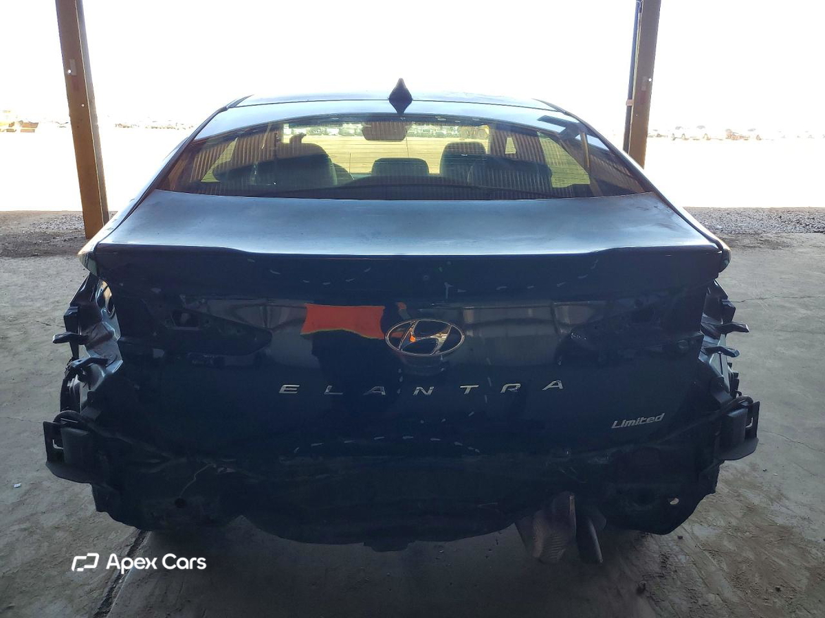 Hyundai Elantra 2019