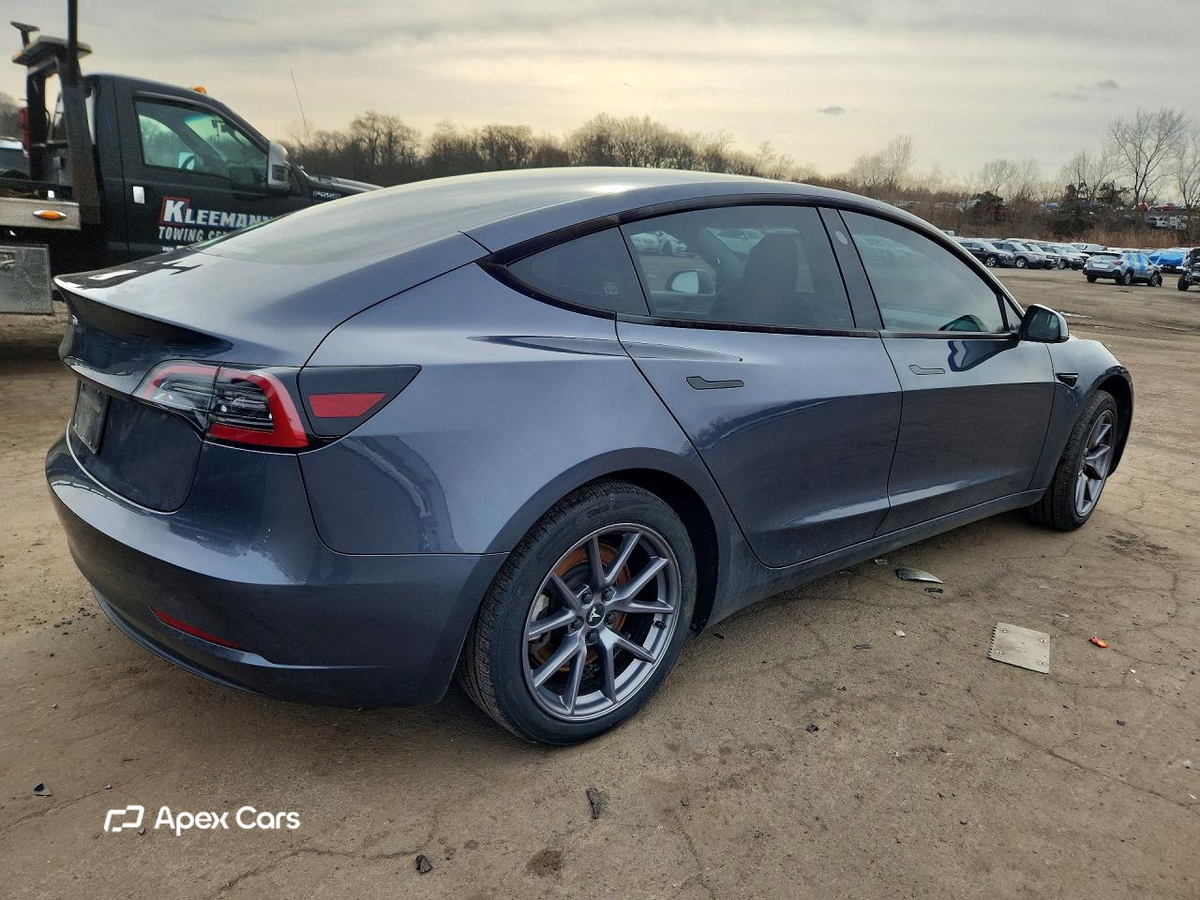 Tesla Model 3 2023