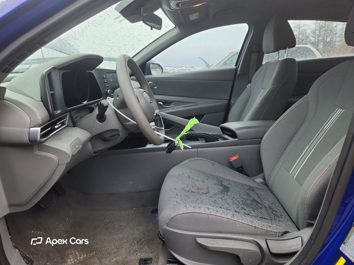 Hyundai Elantra 2021