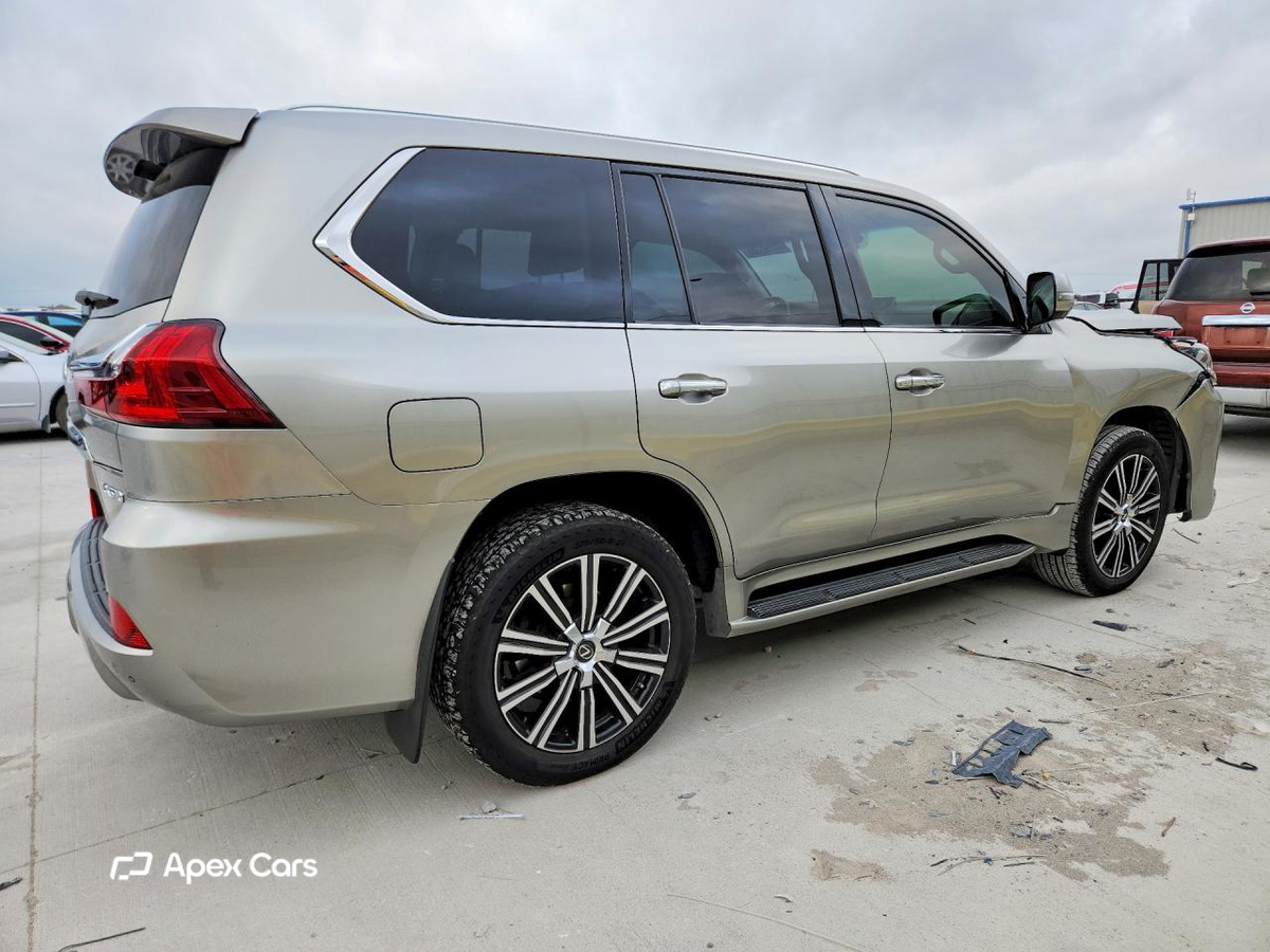 Lexus LX 2020