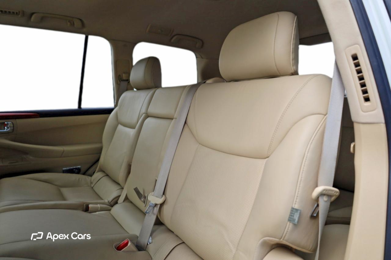Lexus LX 2010