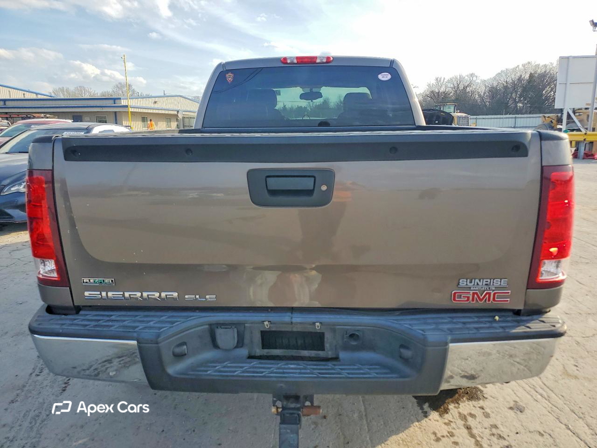 GMC Sierra 2011