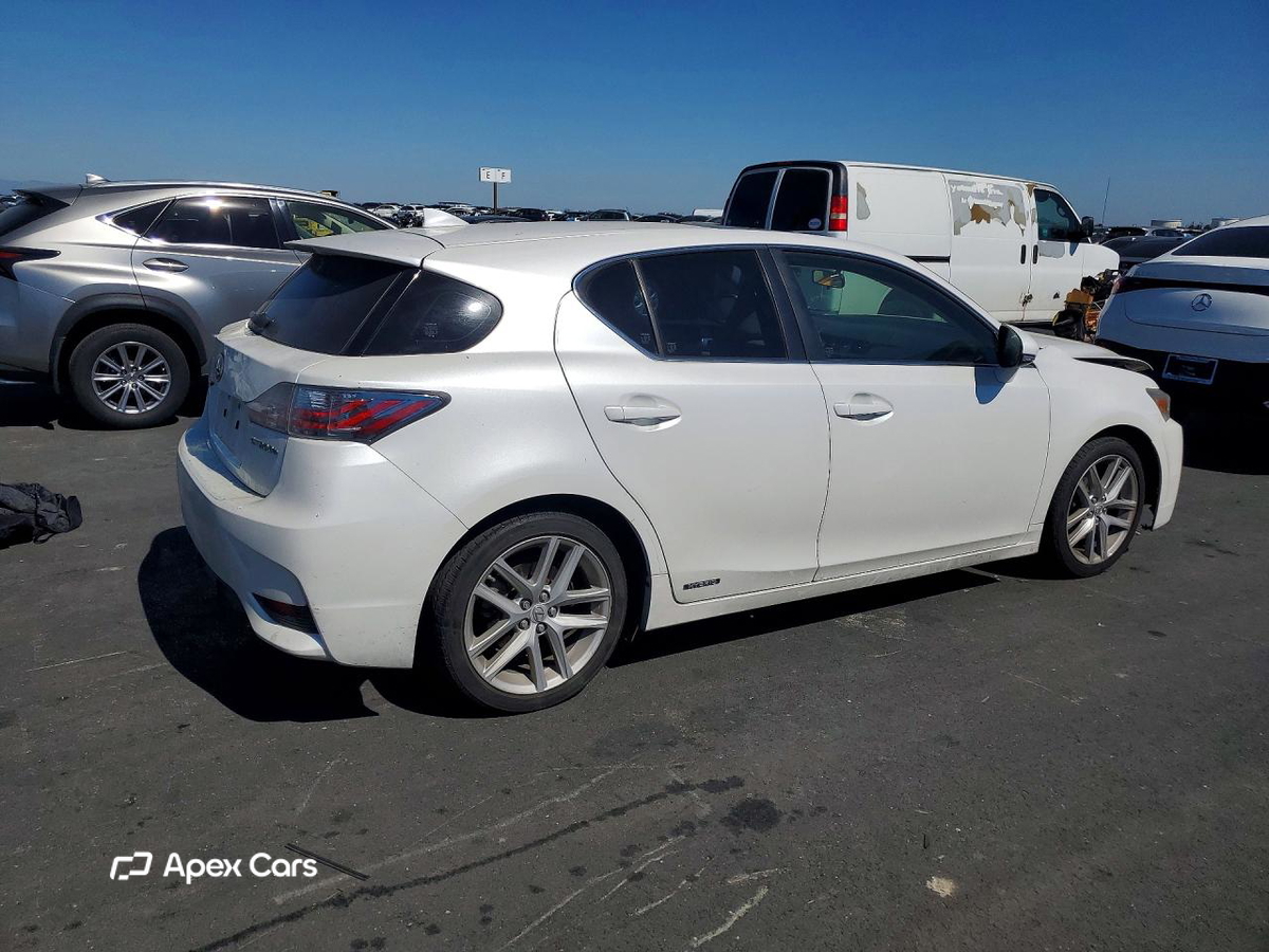 Lexus CT 2015