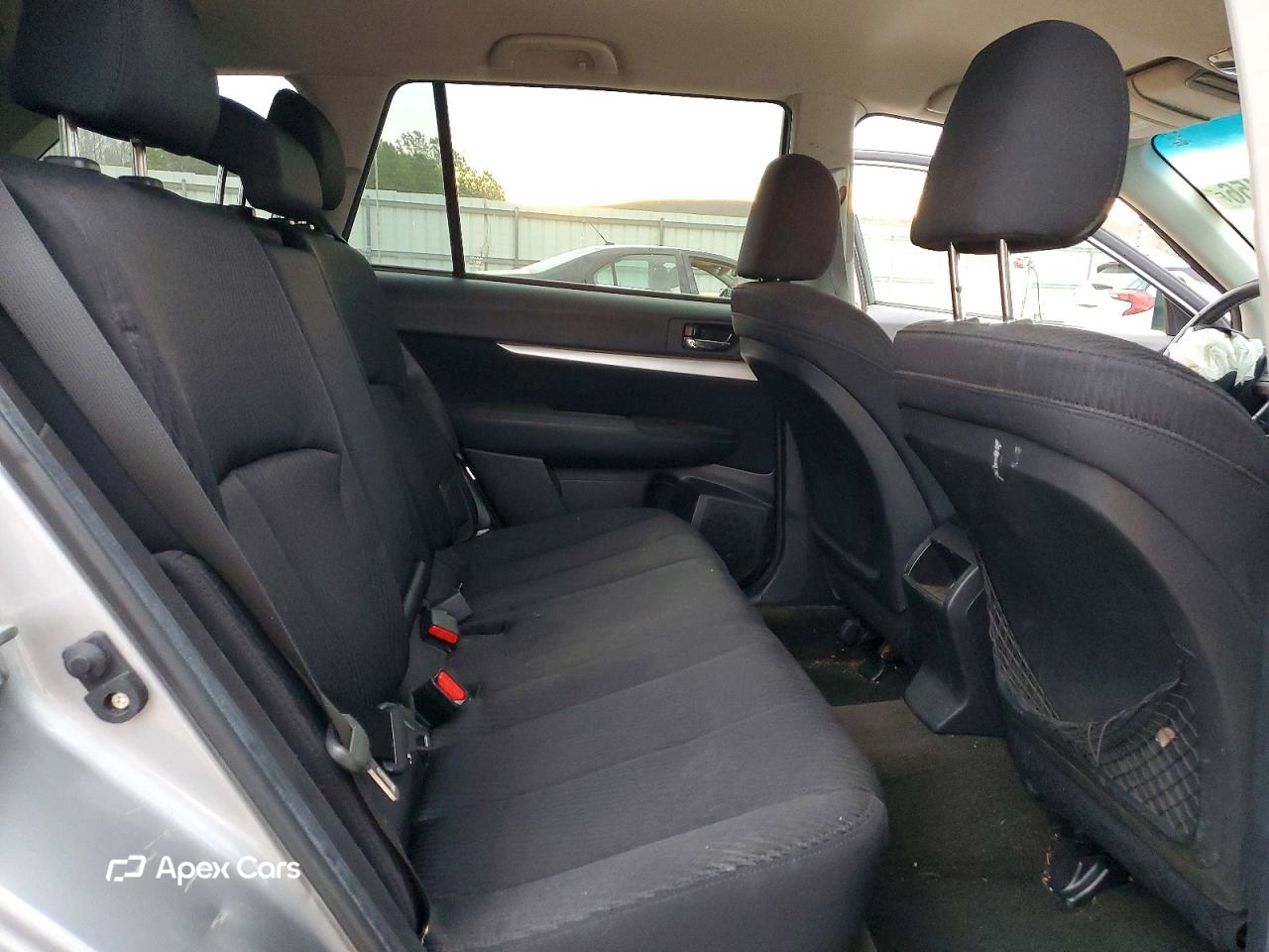 Subaru Outback 2011