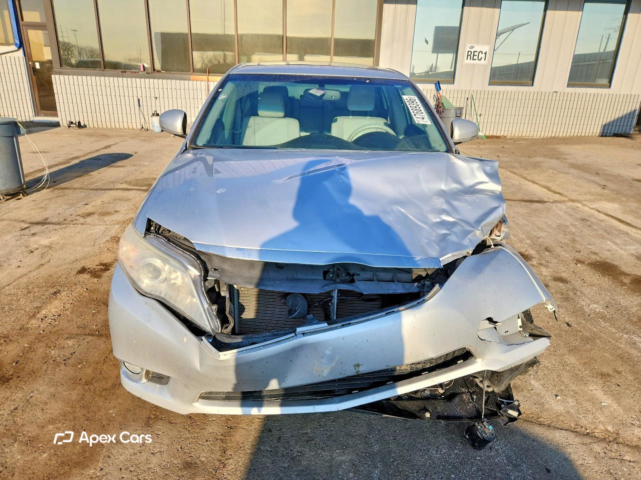 Toyota Avalon 2011
