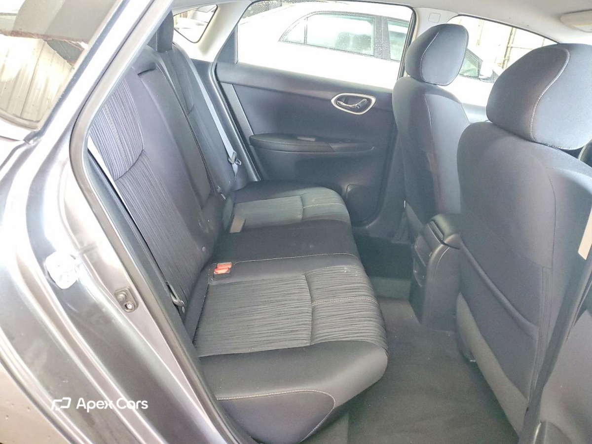 Nissan Sentra 2016
