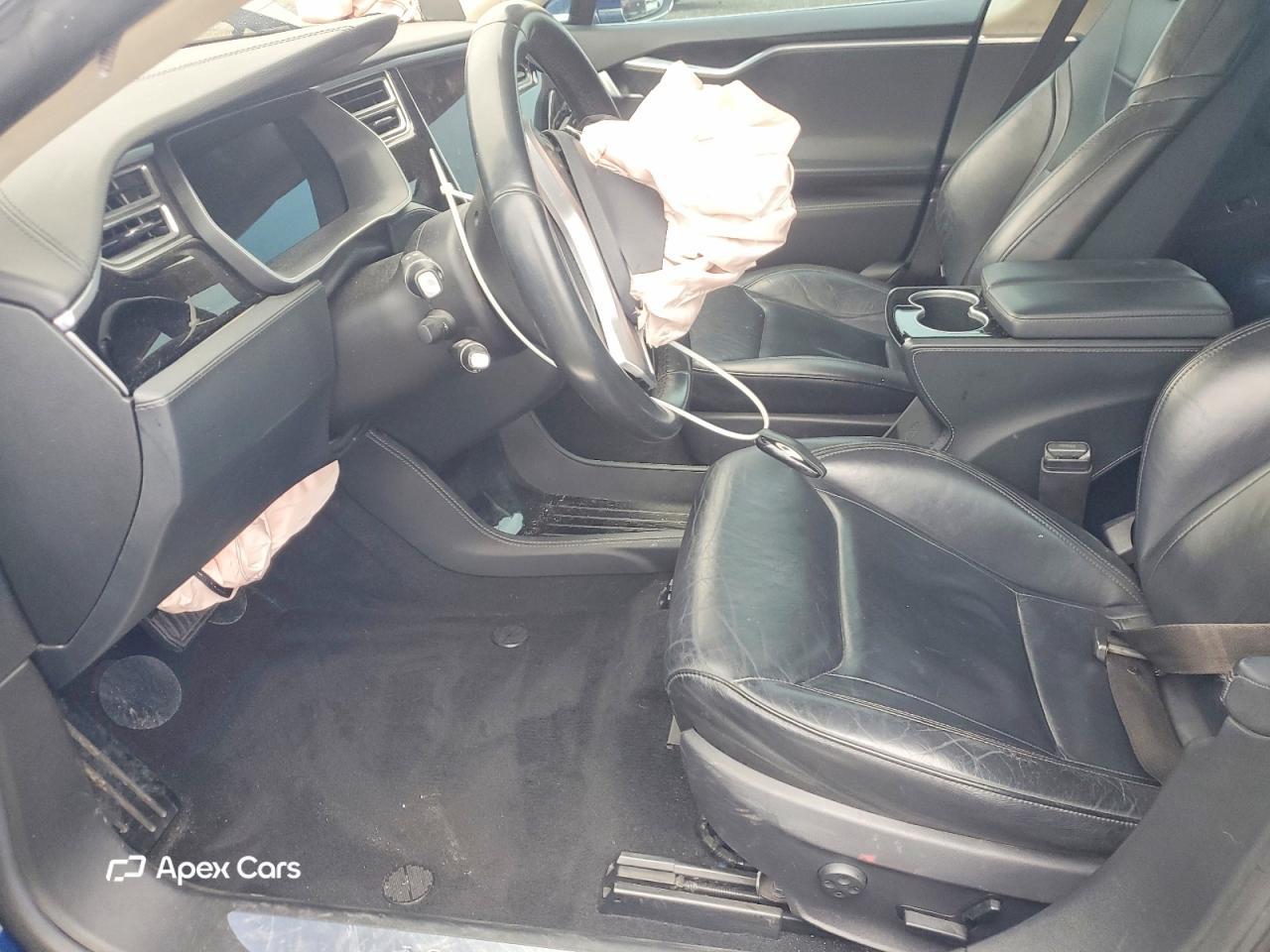 Tesla Model S 2015