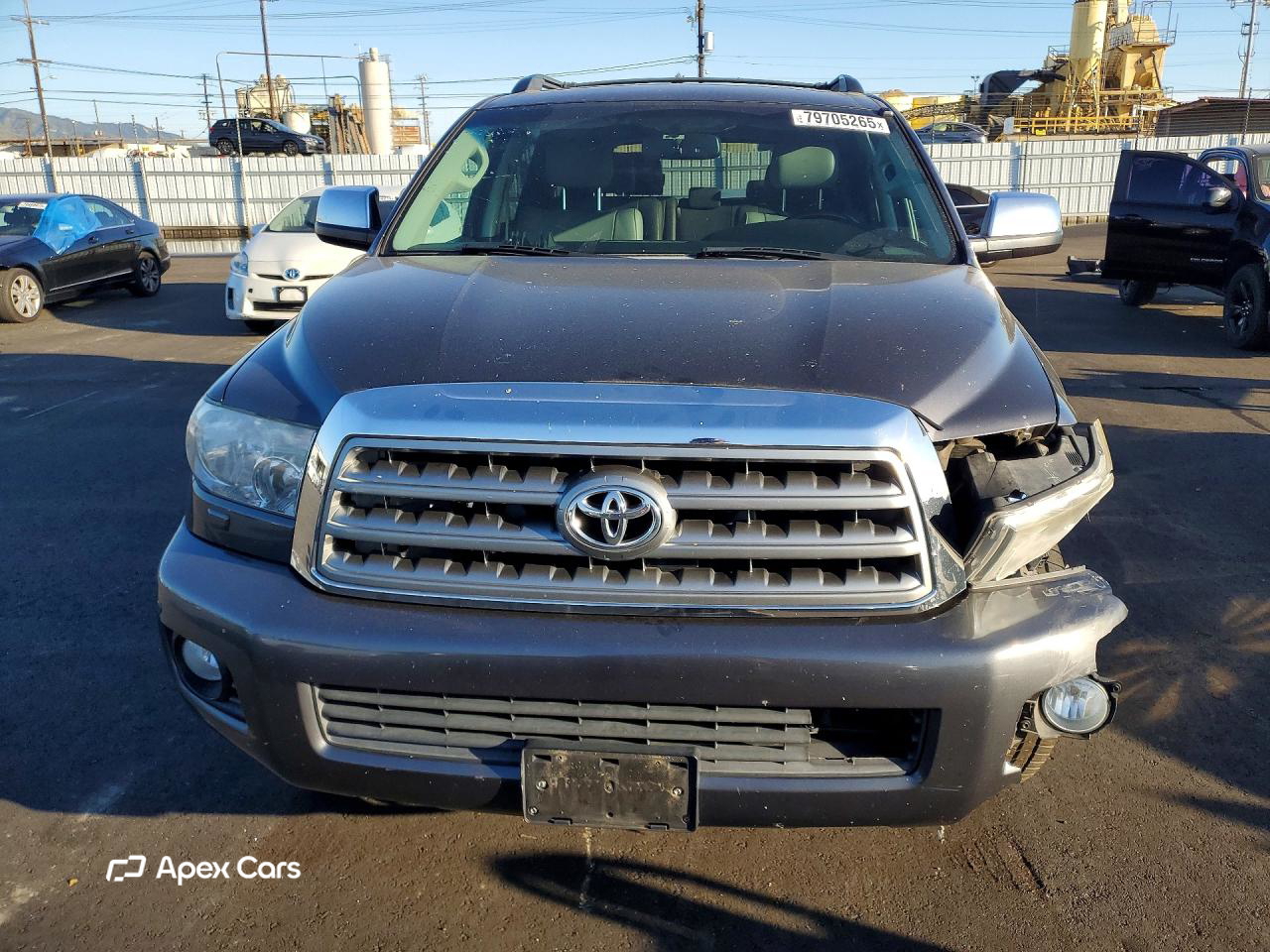 Toyota Sequoia 2012