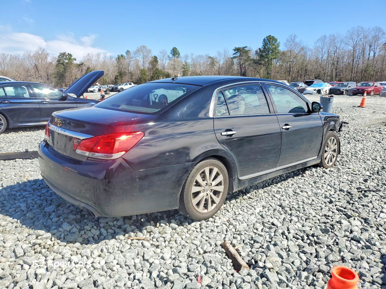 Toyota Avalon 2011