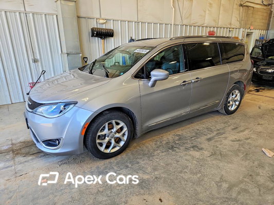 Chrysler Pacifica 2020 - Image 1 of 14