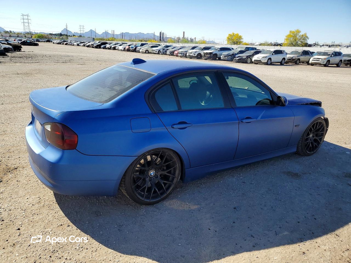 BMW Series 3 2006