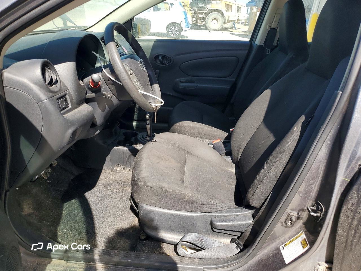 Nissan Versa 2017