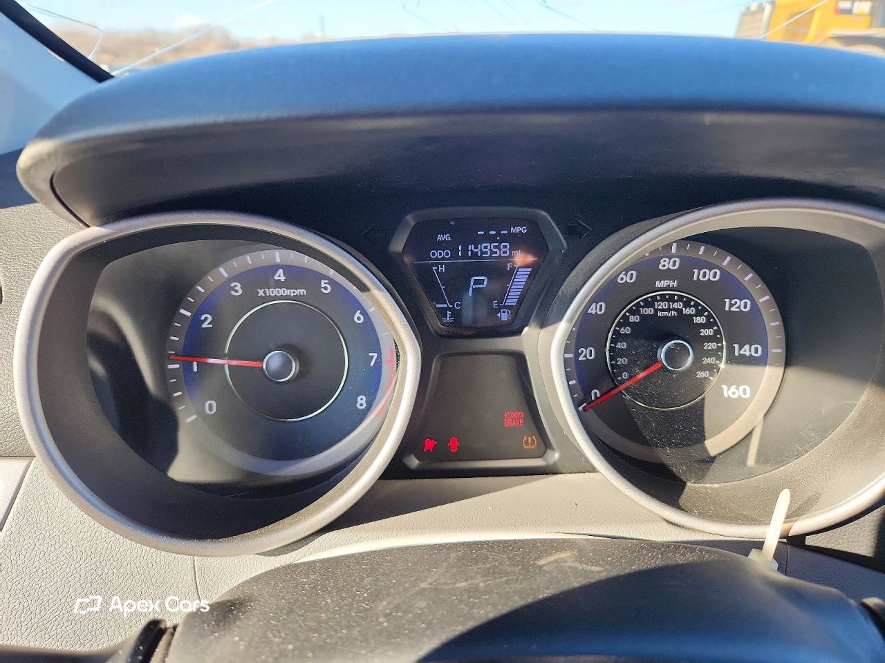 Hyundai Elantra 2012