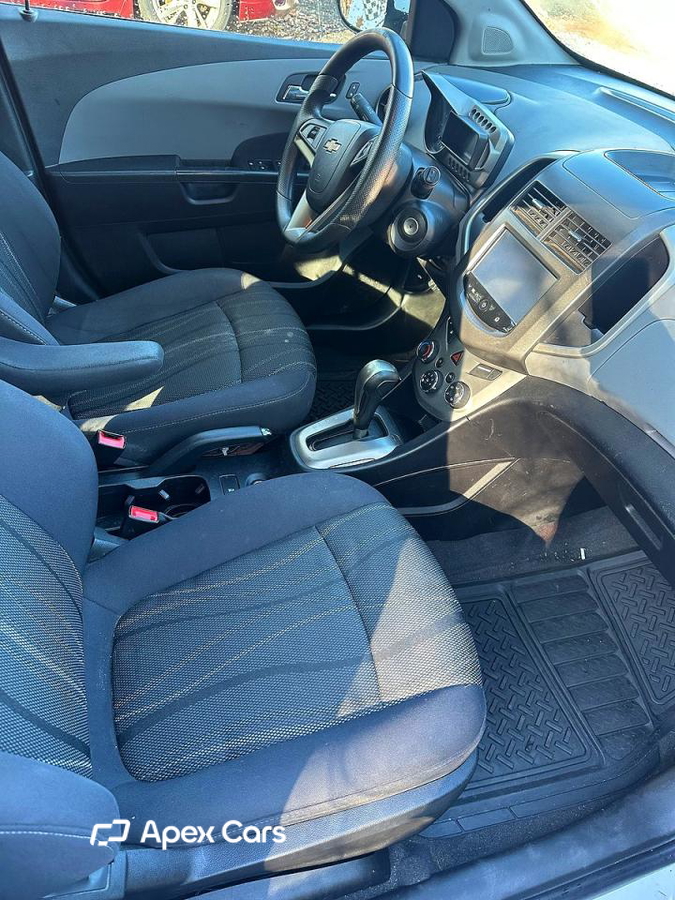 Chevrolet Sonic 2015