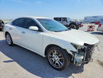 Nissan Maxima 2011