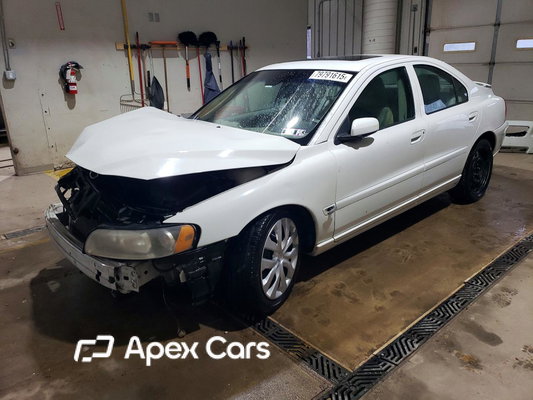 Volvo S60 2005 - Image 1 of 13