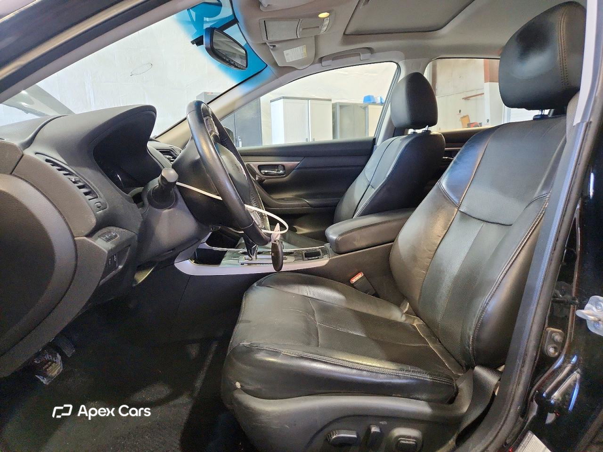 Nissan Altima 2015
