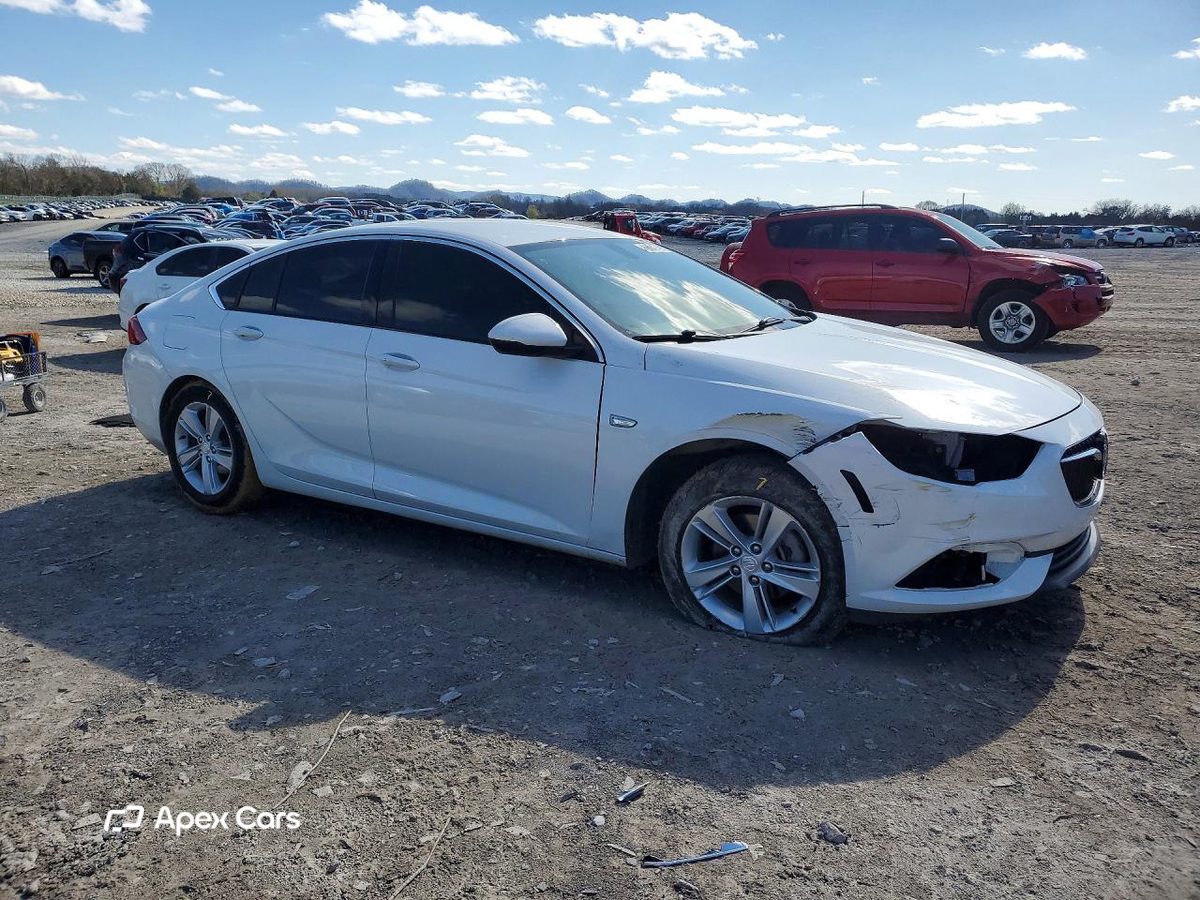 Buick Regal 2018