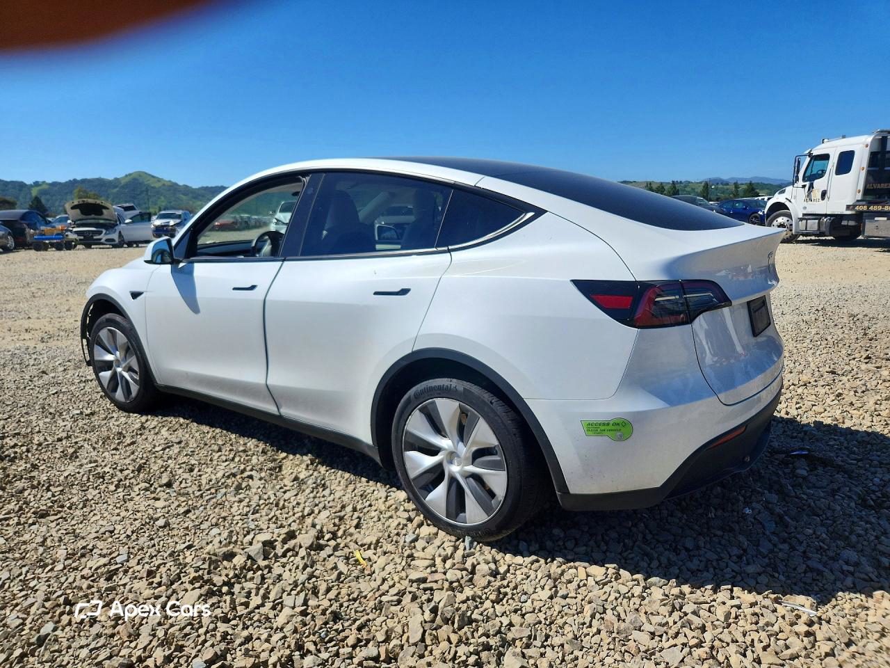 Tesla Model Y 2023