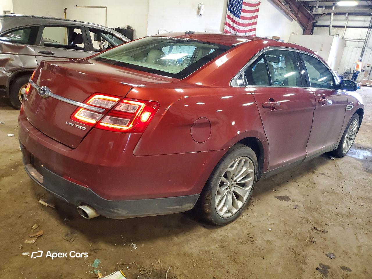 Ford Taurus 2014