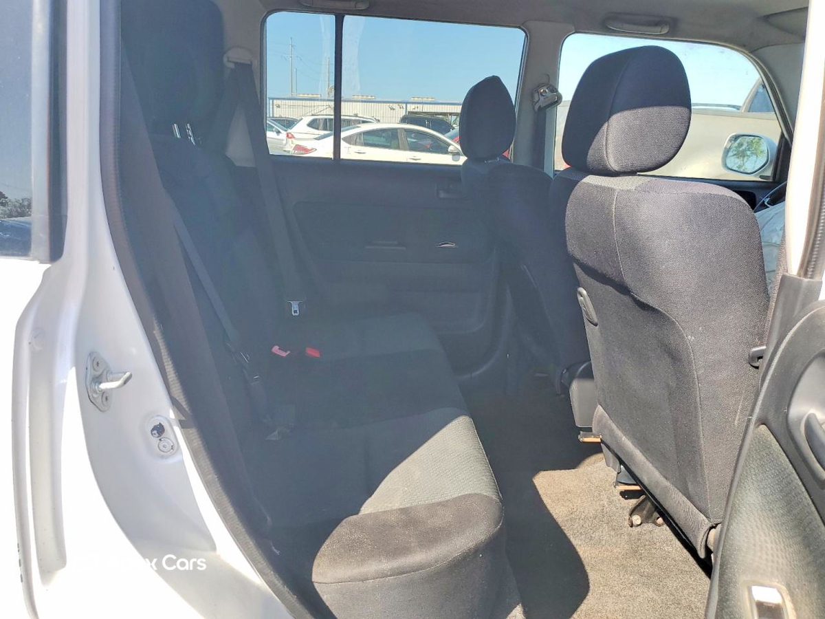 Scion xB 2006