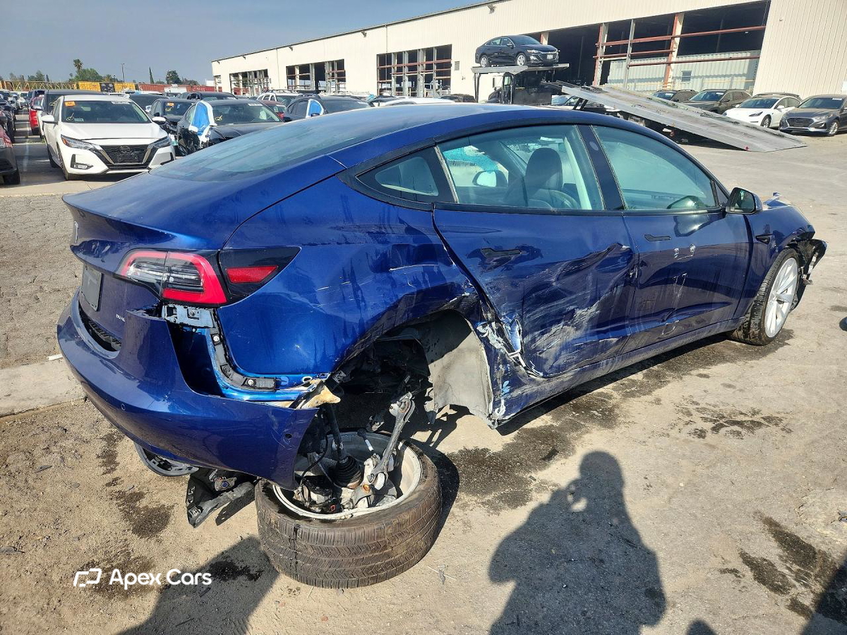 Tesla Model 3 2022