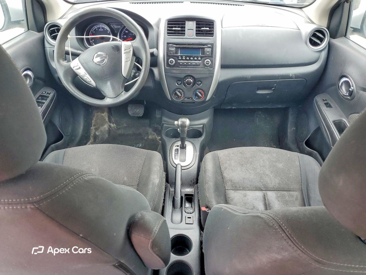 Nissan Versa 2016