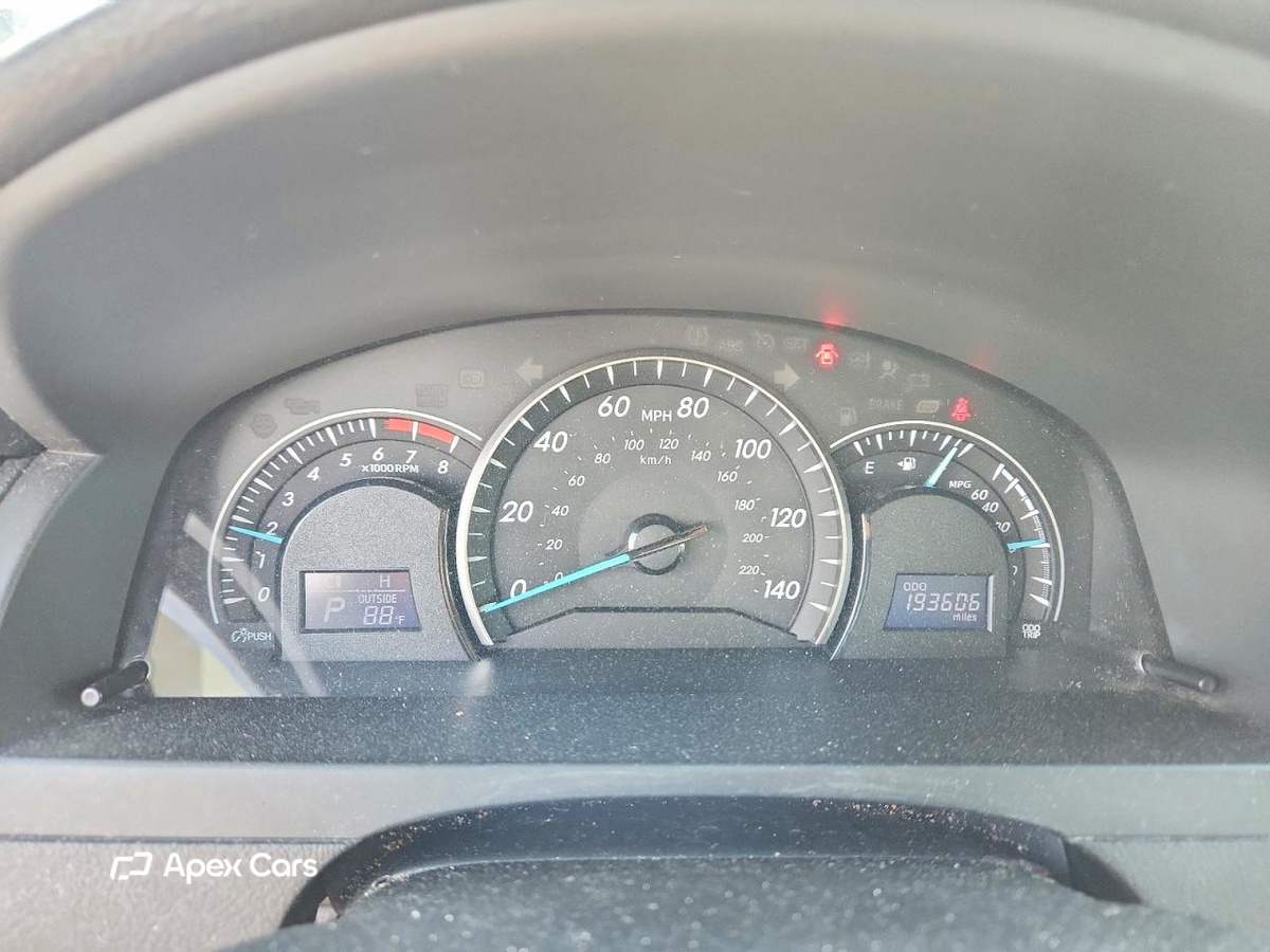 Toyota Camry 2012