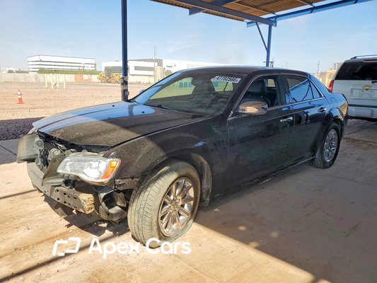 Chrysler 300 2013 - Image 1 of 13