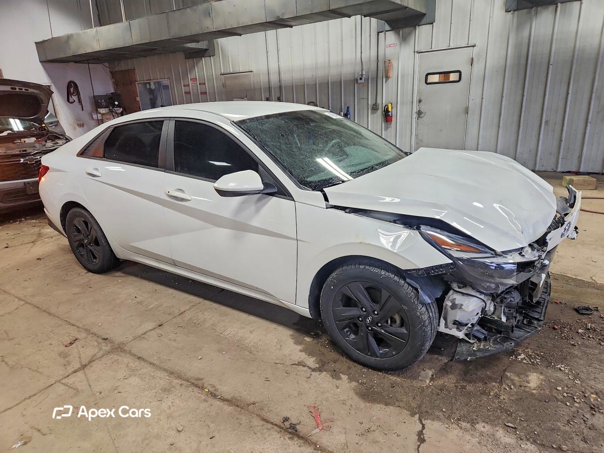 Hyundai Elantra 2021