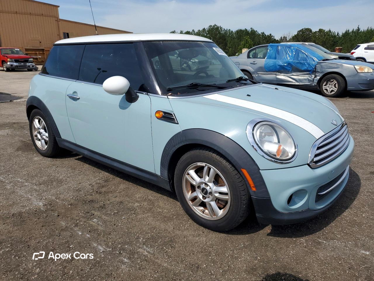 MINI Cooper 2012