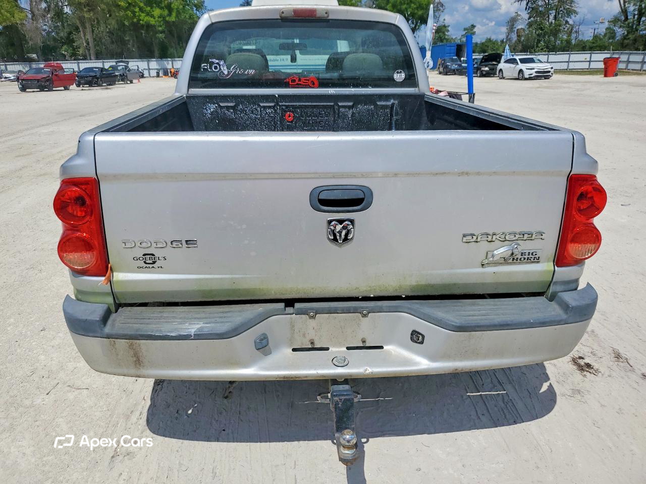 Dodge Dakota 2011