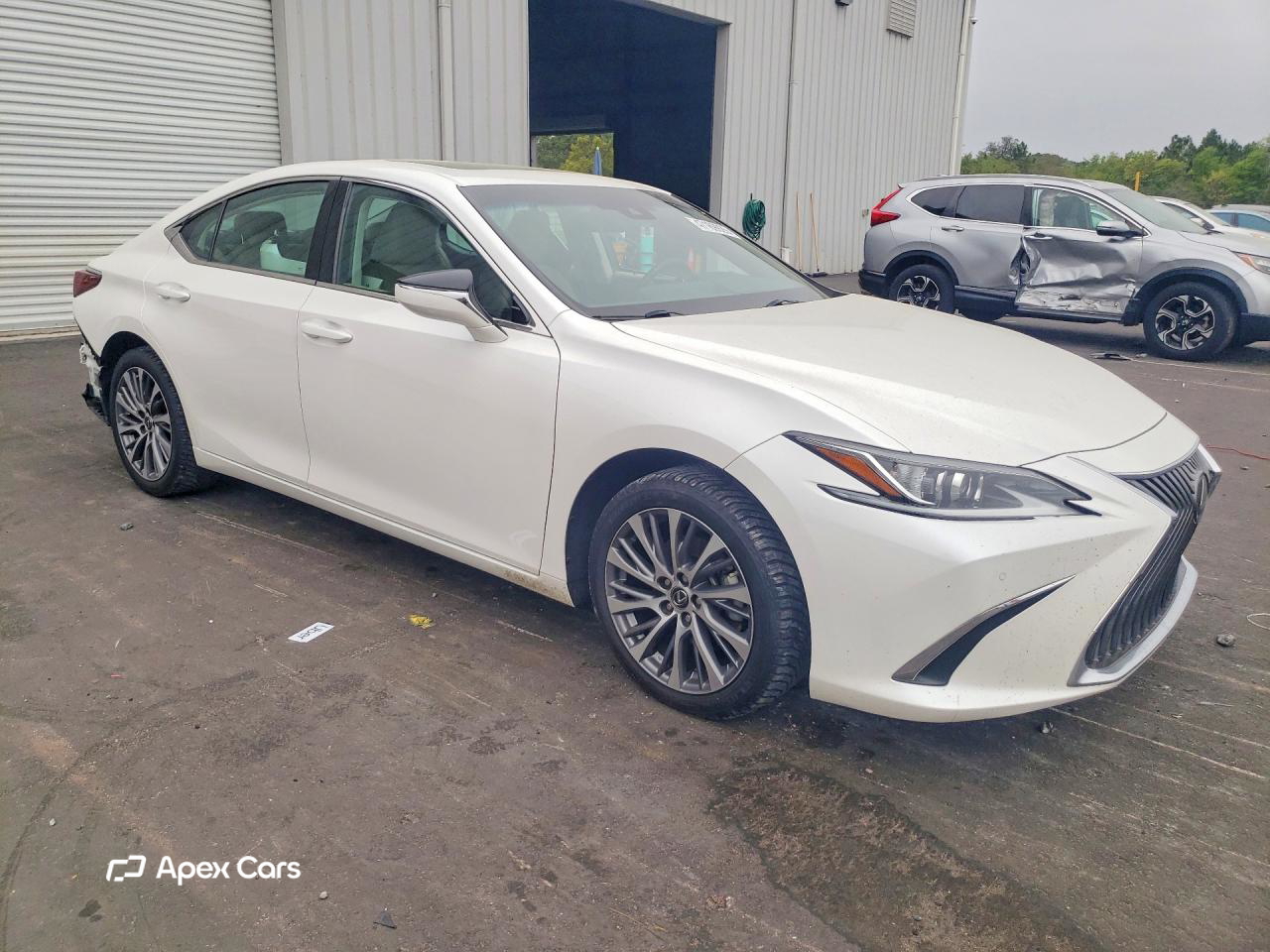 Lexus ES 2019