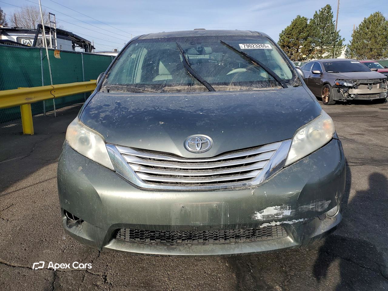 Toyota Sienna 2014