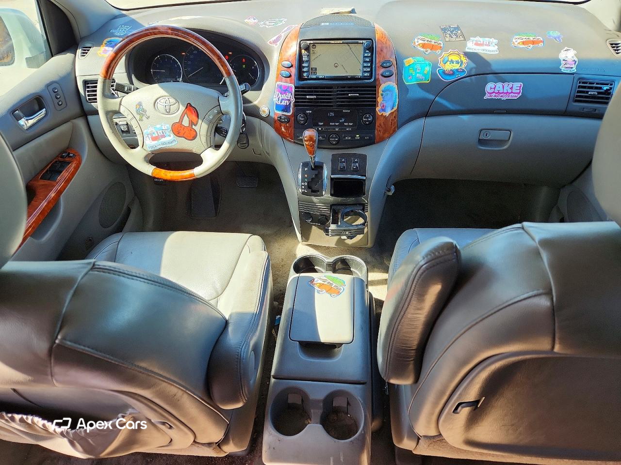 Toyota Sienna 2010