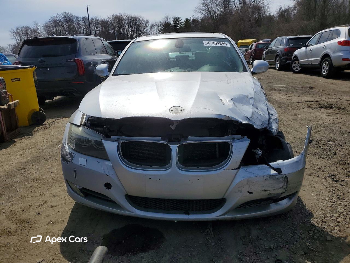 BMW Series 3 2009