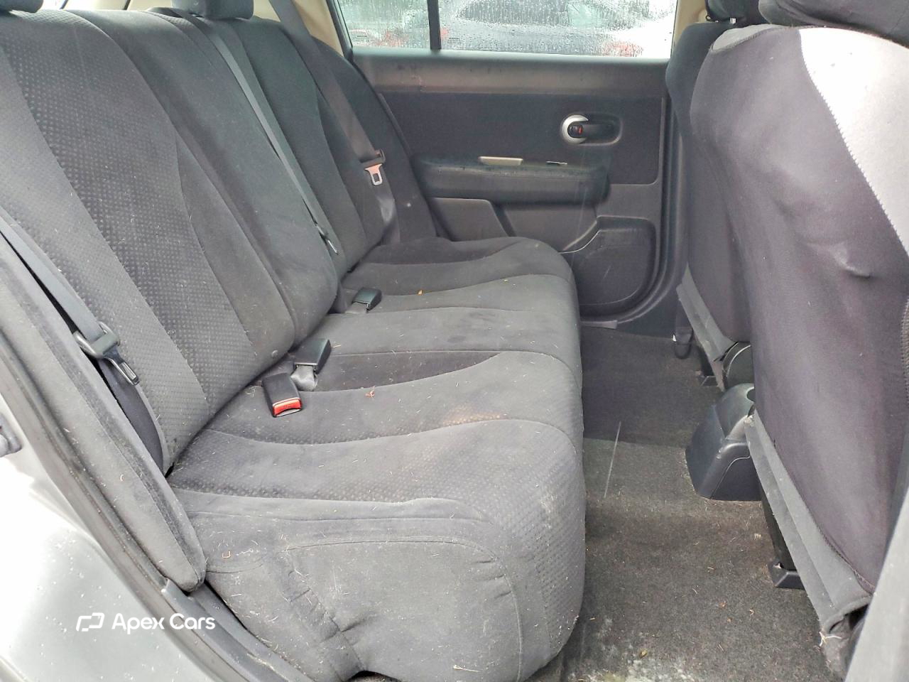 Nissan Versa 2011
