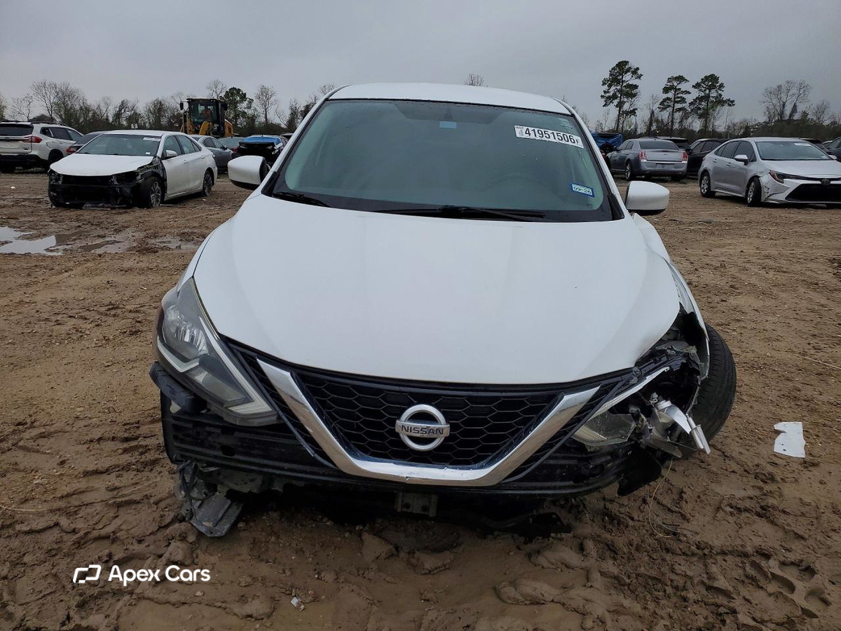 Nissan Sentra 2016