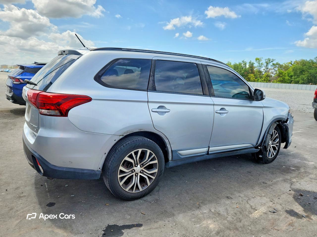 Mitsubishi Outlander 2016