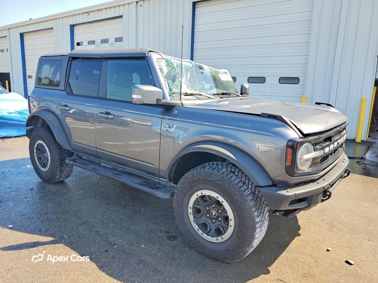 Ford Bronco 2022