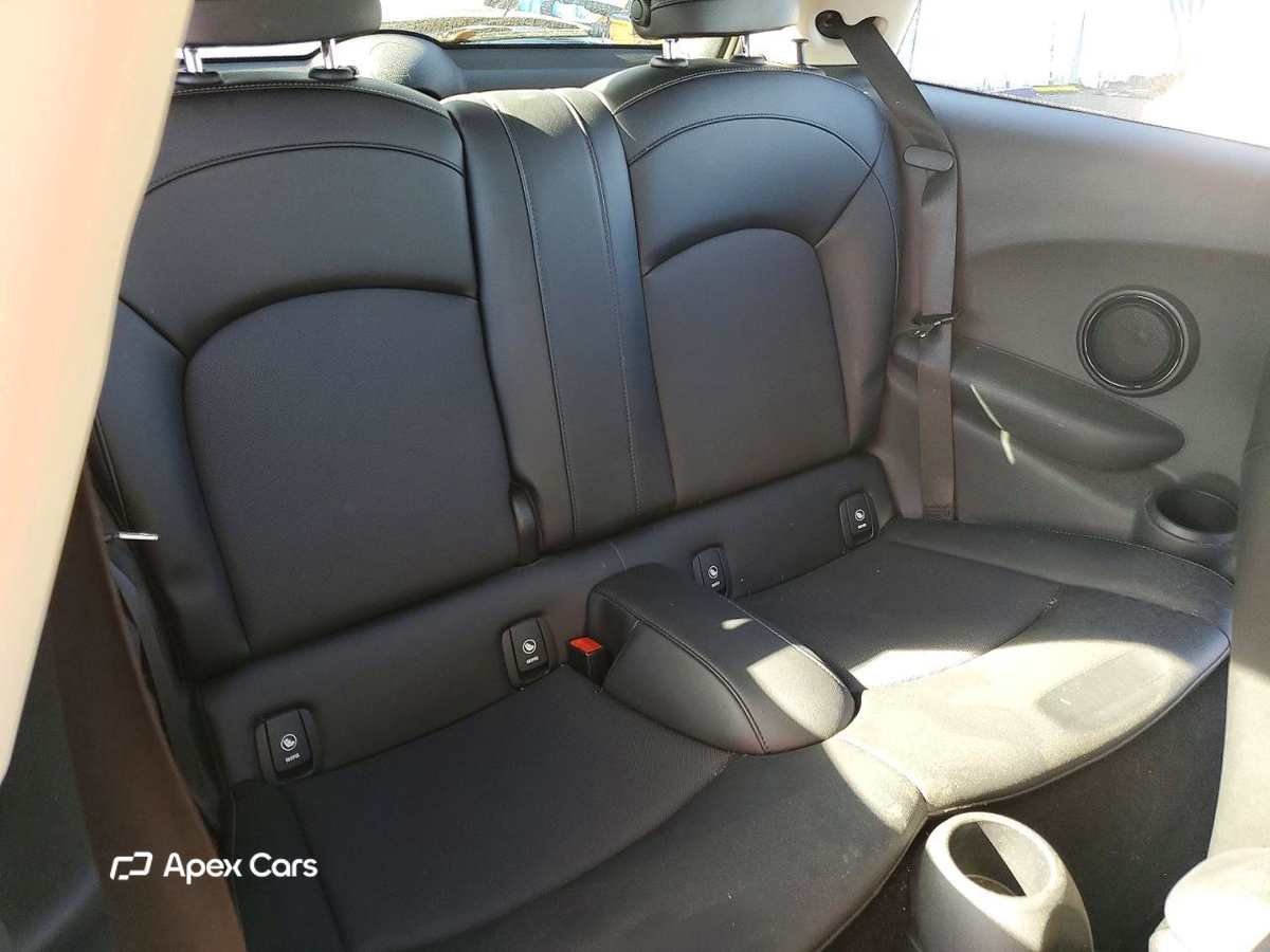 MINI Cooper 2015