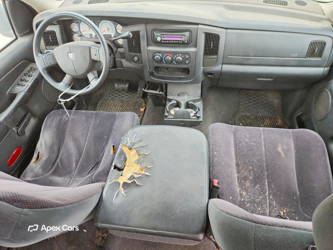 Dodge RAM 2004