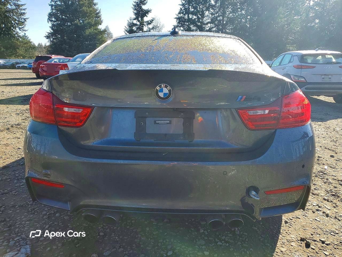 BMW M4 2016