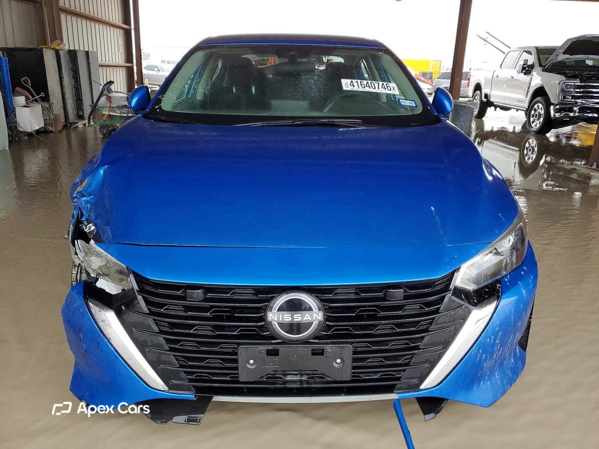Nissan Sentra 2024