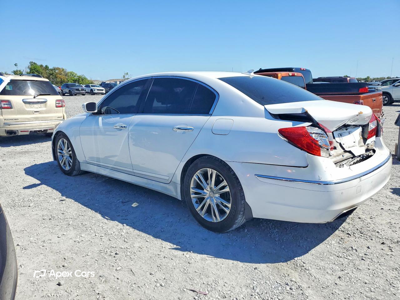 Hyundai Genesis 2013